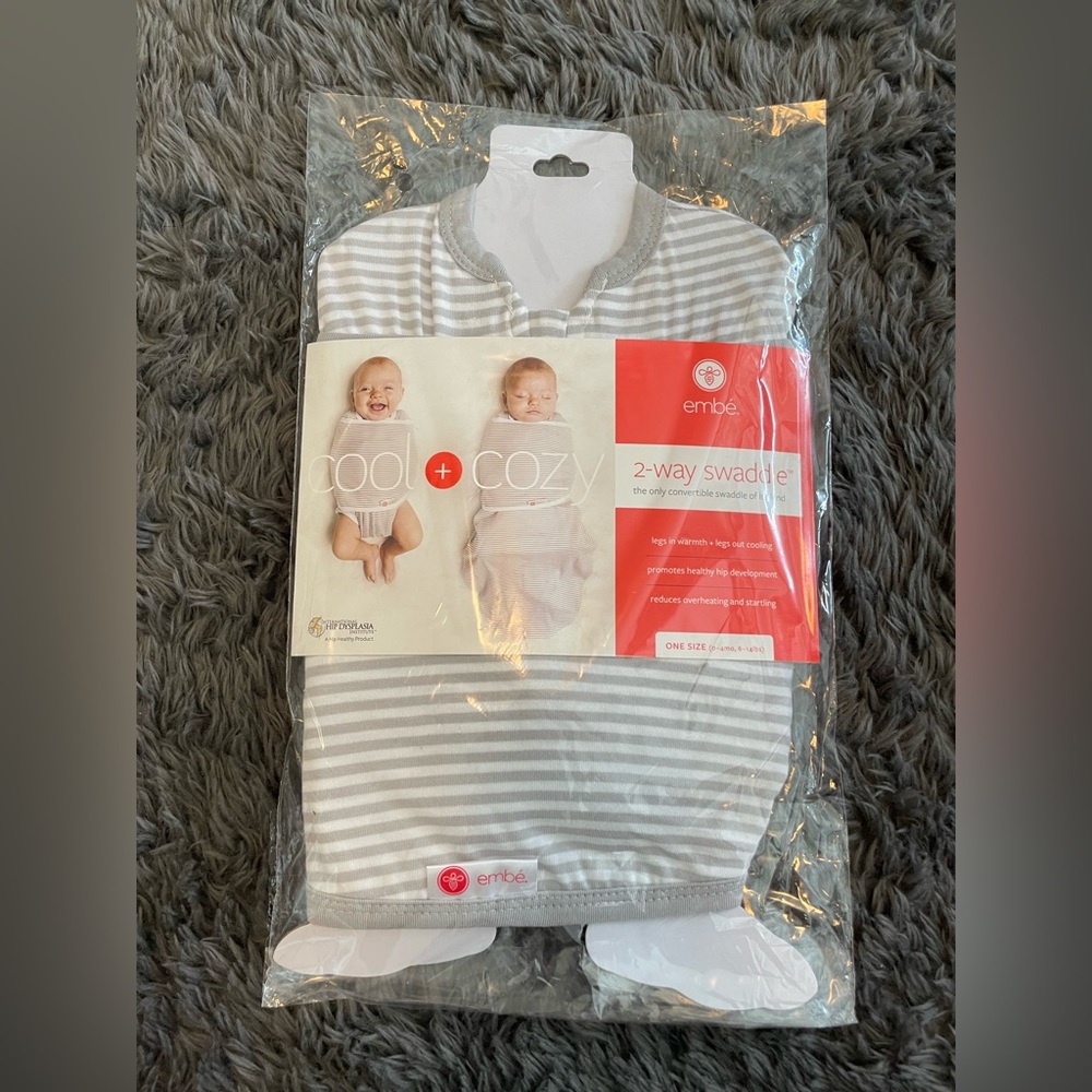 NWT embe two way swaddle